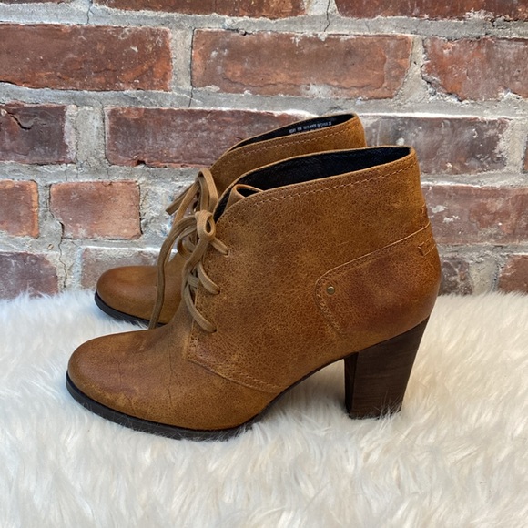 Clarks Artisan Alpine Melt Cognac Leather Booties, Size 11M - Picture 6 of 17